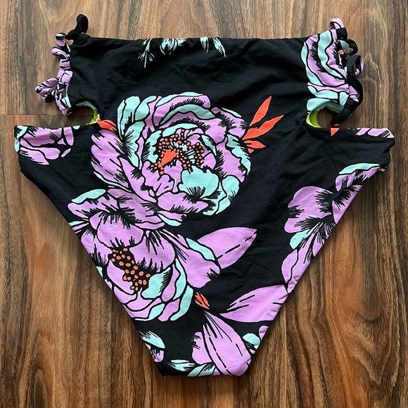 NWOT Maaji Reversible Mauve Moonlight Chorus Bikini Bottom - Picture 8 of 16